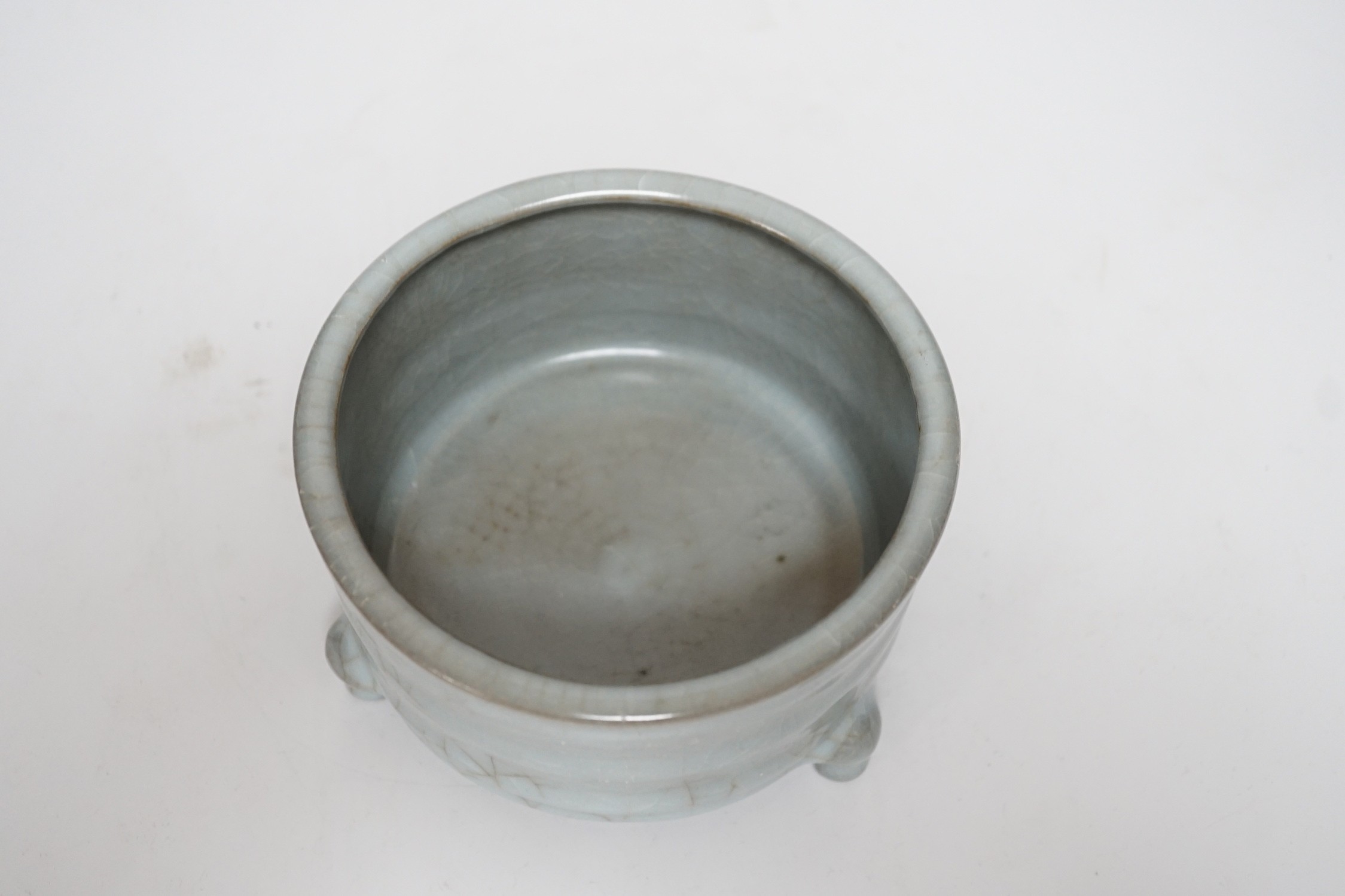 A Chinese Guan type cylindrical censer, diameter 13cm